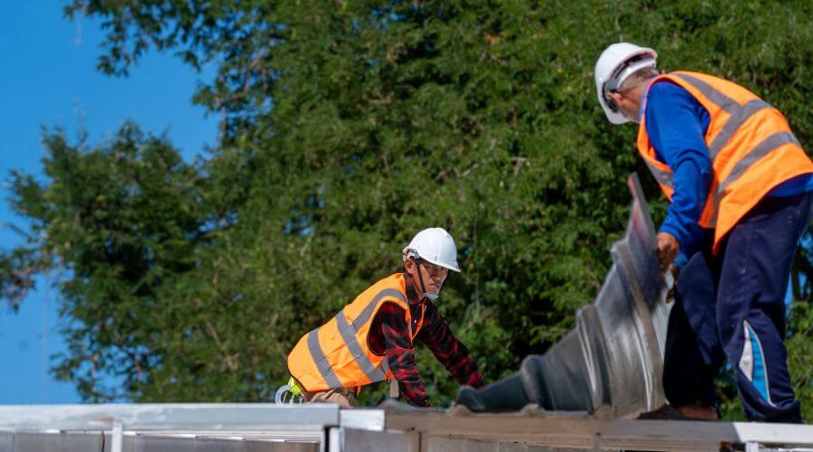 Professional residential roofers in Devils Lake, ND